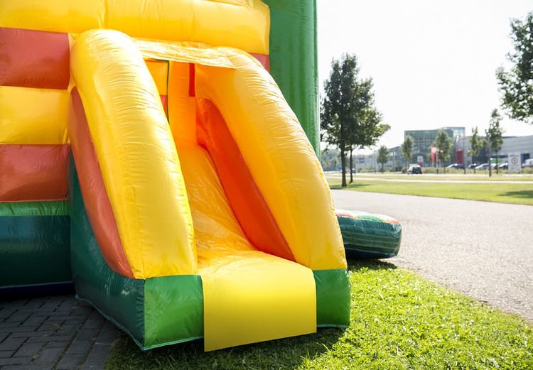 Multifun Jungle Springkasteel