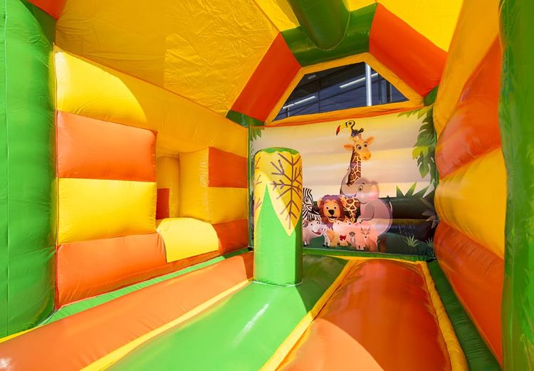 Multifun Jungle Springkasteel